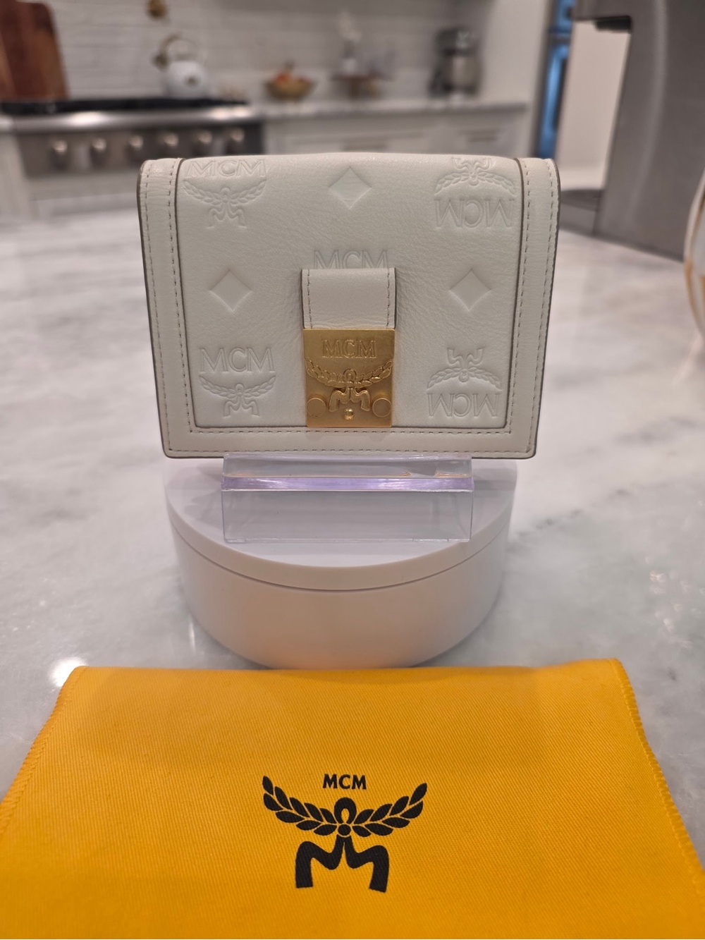 NWT MCM Off White Embossed Leather Bifold Wallet with Gold Plaque